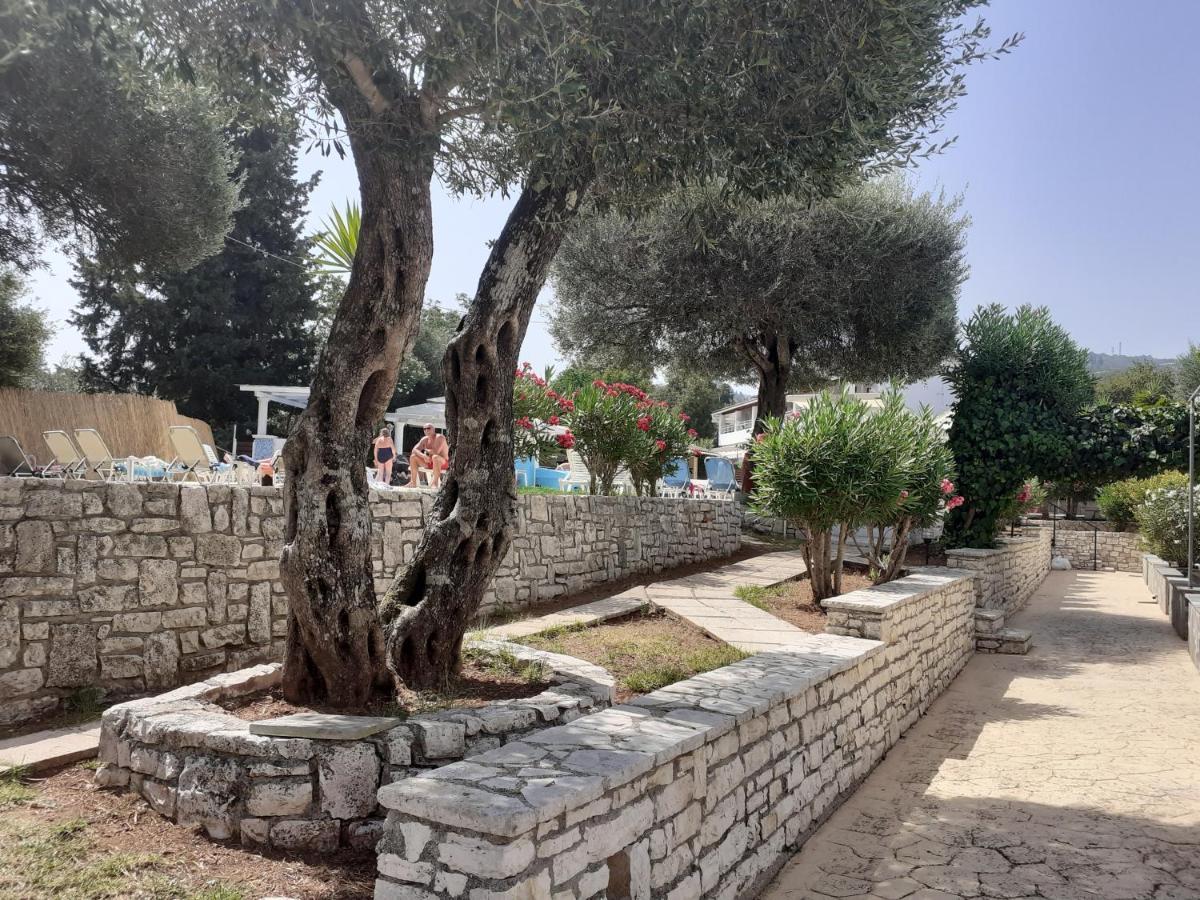 Katia Cottage Kassiopi Exterior photo