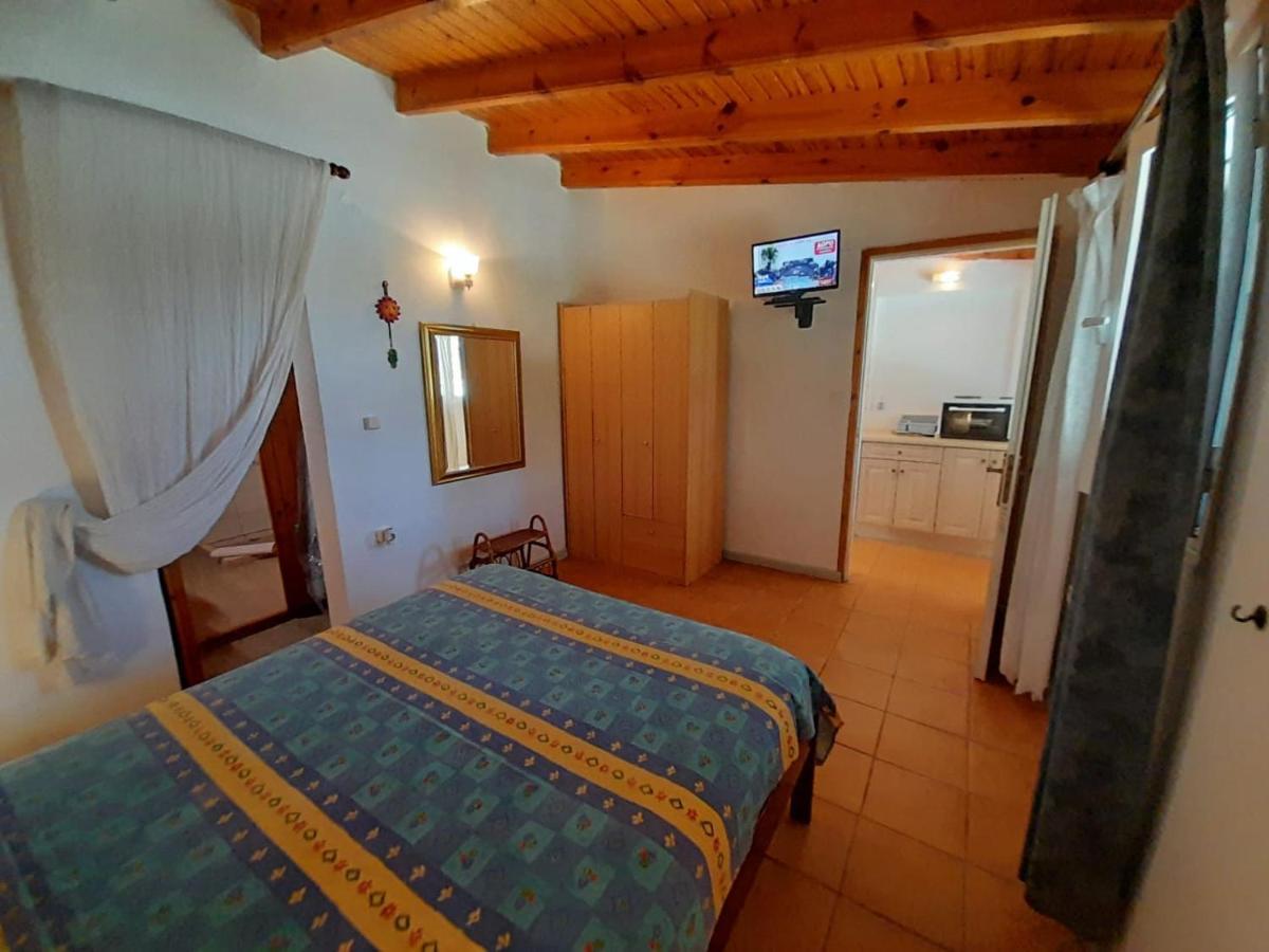Katia Cottage Kassiopi Exterior photo